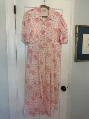 Julia Amory Puff  Short Sleeve button down dress- Size L (10/12)